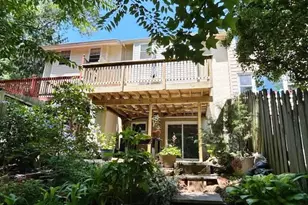 5496 Endicott Ln, Columbia, MD 21044 - Photo 2