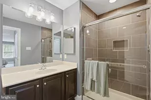 8705 Timber Oak Ln, Laurel, MD 20723 - Photo 32