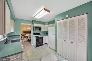 6145 Forty Winks Way, Columbia, MD 21045 - Photo 14
