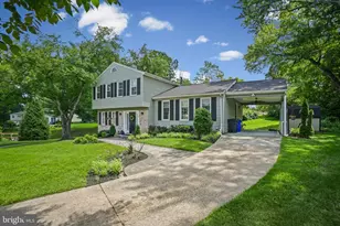 10734 Midsummer Ln, Columbia, MD 21044 - Photo 2