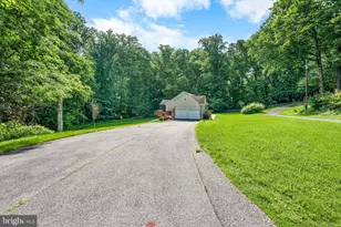 10870 Hammond Dr, Laurel, MD 20723 - Photo 48