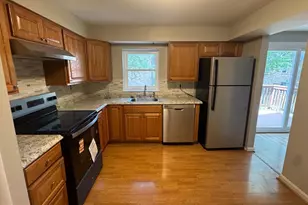 6586 Waning Moon Way, Columbia, MD 21045 - Photo 2