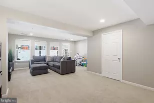 7061 Holly Springs Ln, Elkridge, MD 21075 - Photo 28