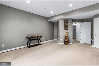 9701 Mossy Bark Lane, Laurel, MD 20723 - Photo 10