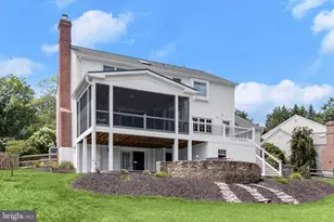 9704 Oriole Ct, Ellicott City, MD 21042 - Photo 4