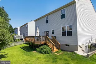 9097 Phillip Dorsey Way, Columbia, MD 21045 - Photo 32