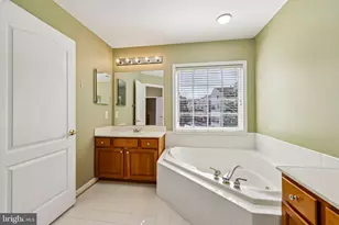 10214 Sherman Heights Pl, Columbia, MD 21044 - Photo 32