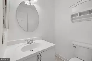 5476 Cedar Ln, Columbia, MD 21044 - Photo 24