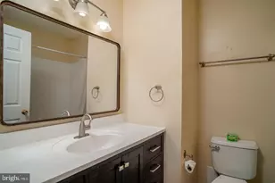 6245 Sandpiper Ct, Elkridge, MD 21075 - Photo 14