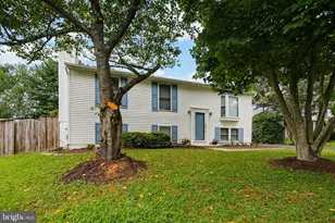5571 Hunting Horn Dr, Ellicott City, MD 21043 - Photo 2