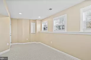 11044 Star Chaser Cir, Woodstock, MD 21163 - Photo 36
