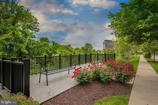 5813 Lois Ln, Ellicott City, MD 21043 - Photo 24