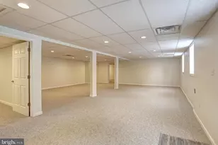 9834 Gwynn Park Dr, Ellicott City, MD 21042 - Photo 28