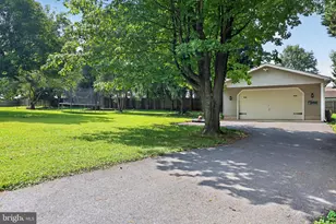 17001 Moss Meadow Way, Mount Airy, MD 21771 - Photo 8