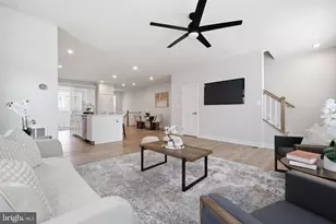 8115 Primrose Ln, Laurel, MD 20723 - Photo 20
