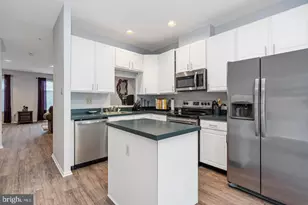 8415 Gold Sunset Way, Columbia, MD 21045 - Photo 10
