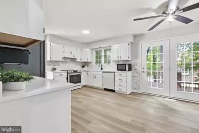 8208 Weston Drive, Ellicott City, MD 21043 - Photo 16