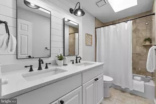 8308 Spring Breeze Ct, Ellicott City, MD 21043 - Photo 44