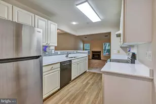 5844 Wyndham Cir, Columbia, MD 21044 - Photo 6