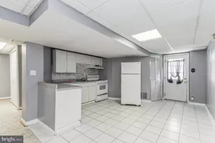 2903 Chestnut Hill Dr, Ellicott City, MD 21043 - Photo 16