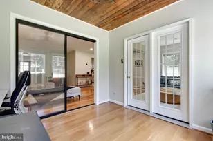10037 Century Dr, Ellicott City, MD 21042 - Photo 22
