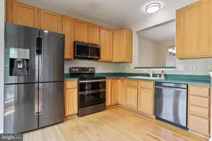 8818 Papillon Dr, Ellicott City, MD 21043 - Photo 20