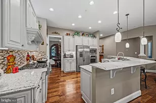 2415 Anderson Hill St, Marriottsville, MD 21104 - Photo 16