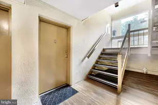9625 White Acre Rd, Columbia, MD 21045 - Photo 2