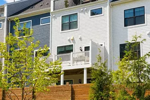 11575 Kirkleigh Dr, Marriottsville, MD 21104 - Photo 2