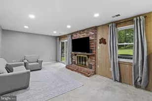 10201 Cape Ann Dr, Columbia, MD 21046 - Photo 10