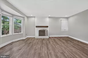 10900 Harmel Dr, Columbia, MD 21044 - Photo 14