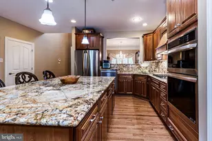 2608 Queensland Dr, Ellicott City, MD 21042 - Photo 2