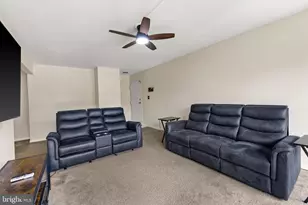 8721 Hayshed Ln, Columbia, MD 21045 - Photo 6