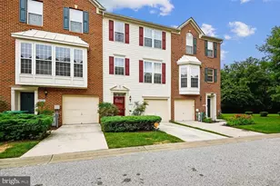 9457 Birdhouse Cir, Columbia, MD 21046 - Photo 2