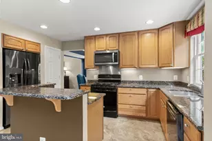 2710 Dunleer Rd, Ellicott City, MD 21042 - Photo 22