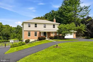 6691 Luster Dr, Highland, MD 20777 - Photo 2