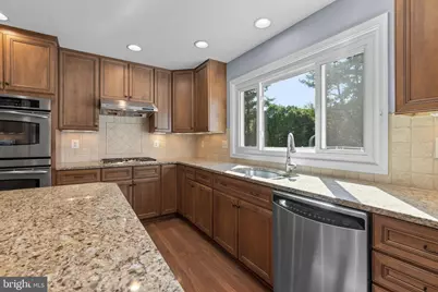 4706 Bates Drive, Ellicott City, MD 21043 - Photo 8