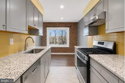 5239 W Running Brook Road #302, Columbia, MD 21044 - Photo 4