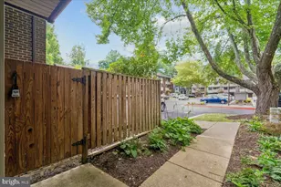 5492 Ring Dove Ln, Columbia, MD 21044 - Photo 2