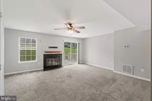 8604 John Ellicott Ct, Ellicott City, MD 21043 - Photo 18