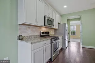 5922 Logans Way, Ellicott City, MD 21043 - Photo 4
