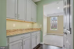 5922 Logans Way, Ellicott City, MD 21043 - Photo 12