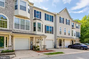 5766 Goldfinch Ct, Ellicott City, MD 21043 - Photo 2