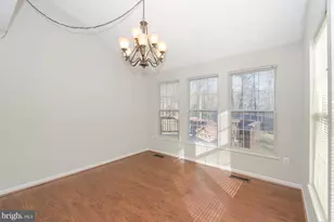 8731 Castlerock Ct, Laurel, MD 20723 - Photo 14