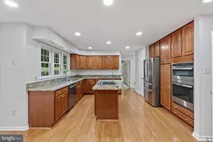 3048 Patuxent Overlook Ct, Ellicott City, MD 21042 - Photo 22