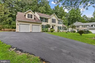 3048 Patuxent Overlook Ct, Ellicott City, MD 21042 - Photo 4