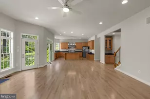 9724 Centennial Meadows Ln, Ellicott City, MD 21042 - Photo 12