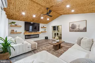 9521 Pamplona Rd, Columbia, MD 21045 - Photo 22