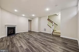 5710 Rosanna Pl, Ellicott City, MD 21043 - Photo 6