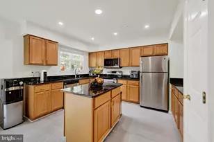 6211 Deep Earth Ln, Columbia, MD 21045 - Photo 10